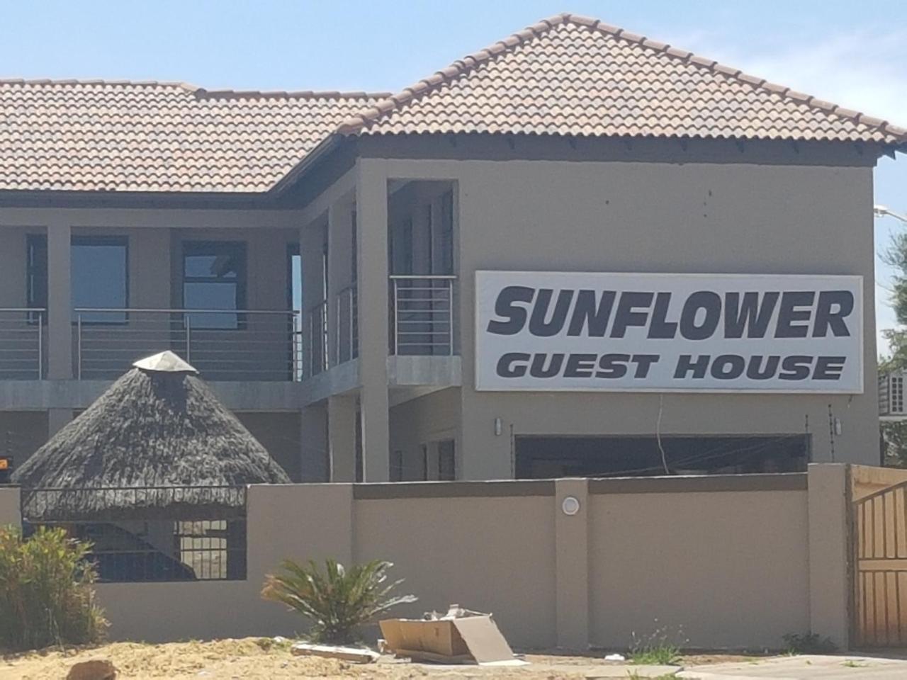 Sunflower Guesthouse & Spa Vanderbijlpark Exterior foto